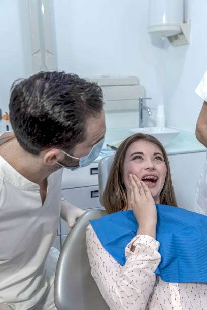 Best Emergency Tooth Extraction in Holley, NY